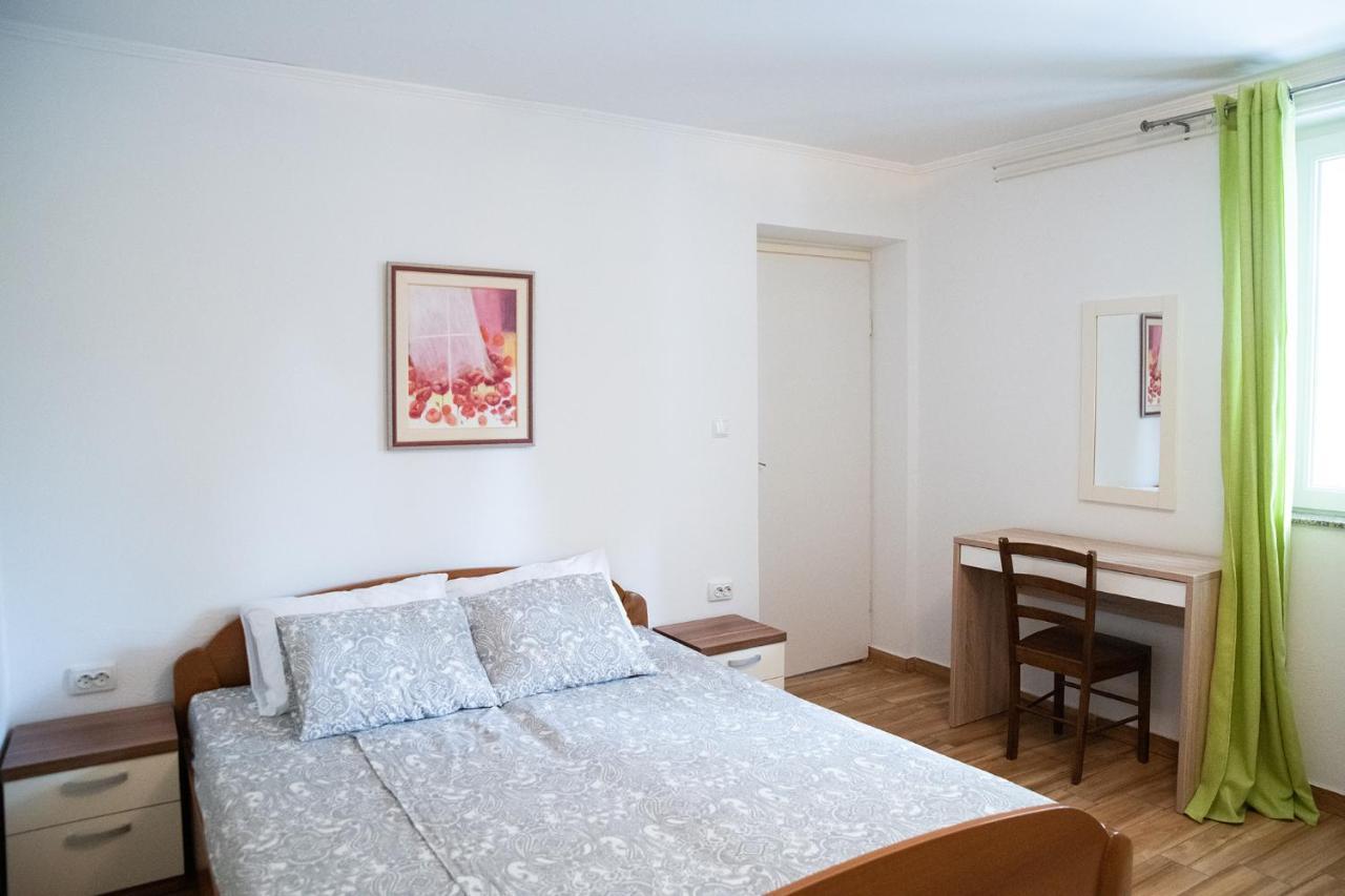 Apartmani Vrtodusic Banjol Εξωτερικό φωτογραφία