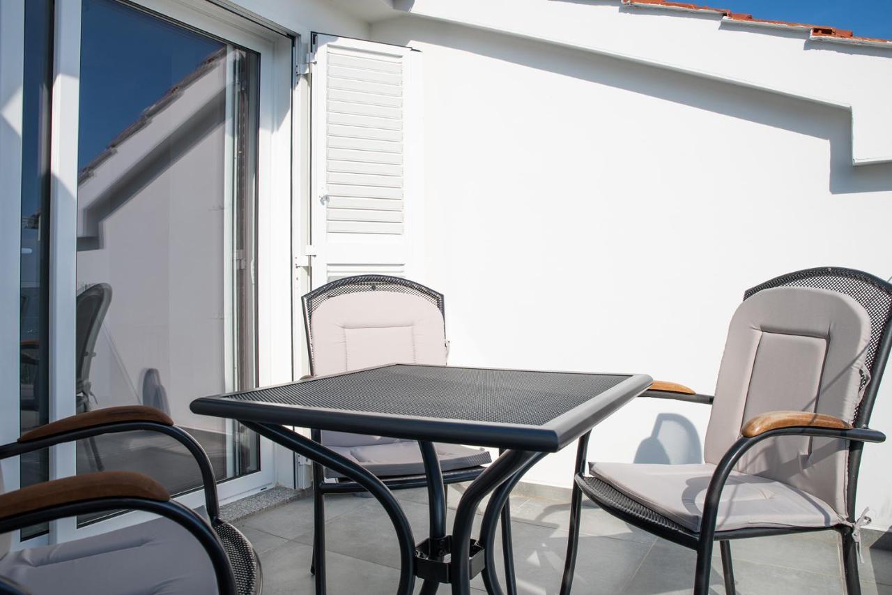 Apartmani Vrtodusic Banjol Εξωτερικό φωτογραφία
