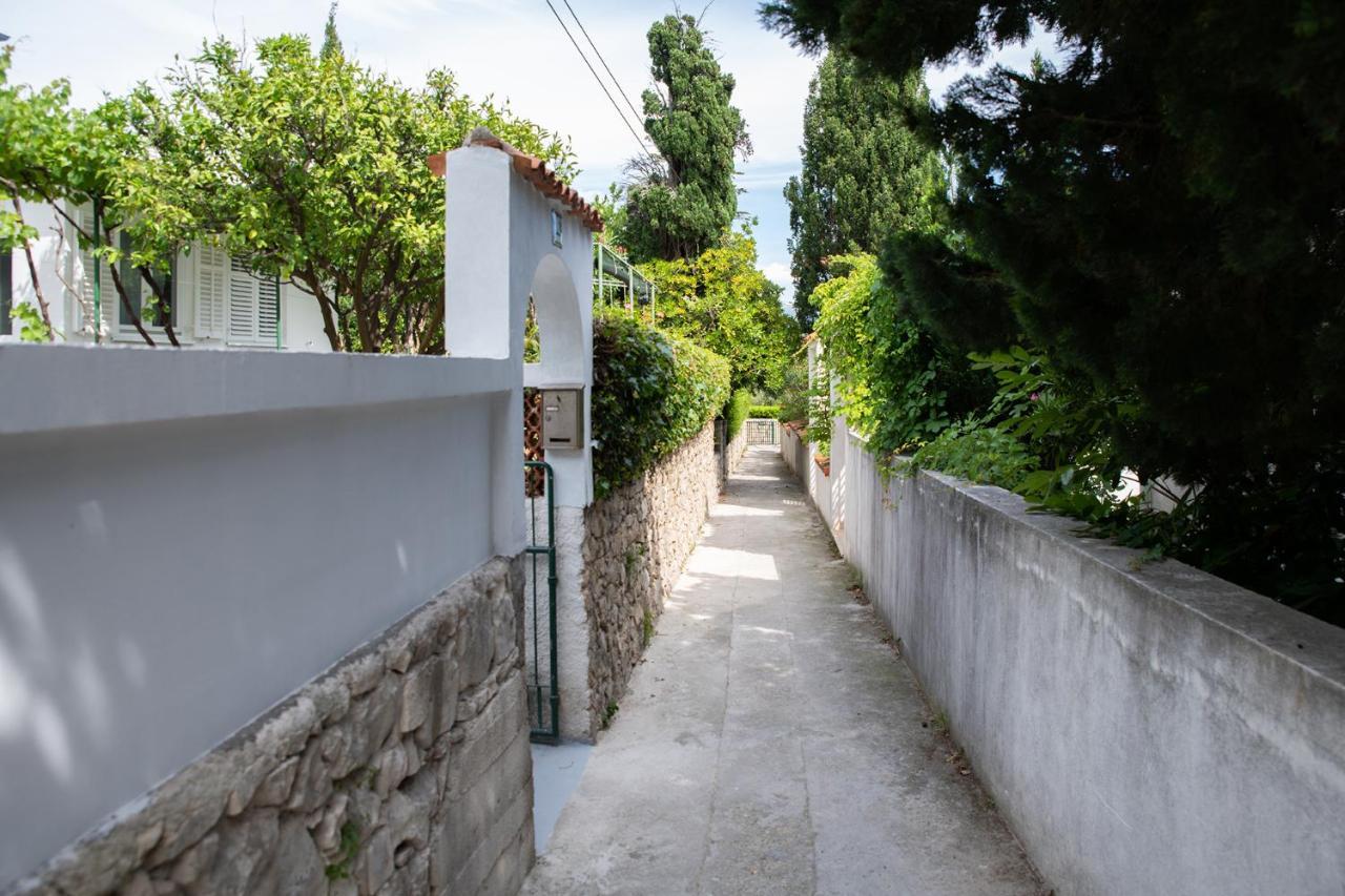 Apartmani Vrtodusic Banjol Εξωτερικό φωτογραφία