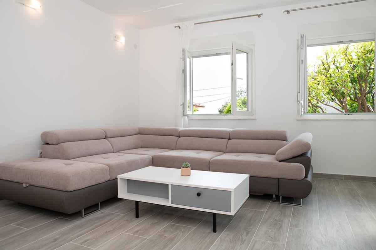 Apartmani Vrtodusic Banjol Εξωτερικό φωτογραφία
