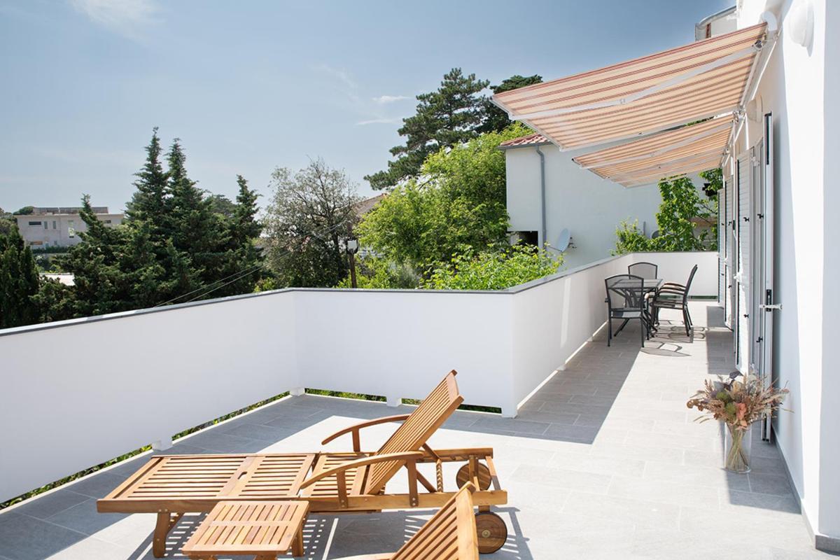 Apartmani Vrtodusic Banjol Εξωτερικό φωτογραφία