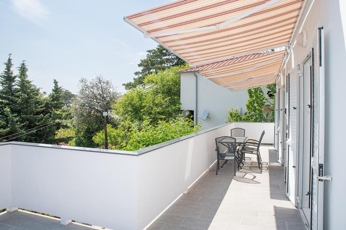 Apartmani Vrtodusic Banjol Εξωτερικό φωτογραφία